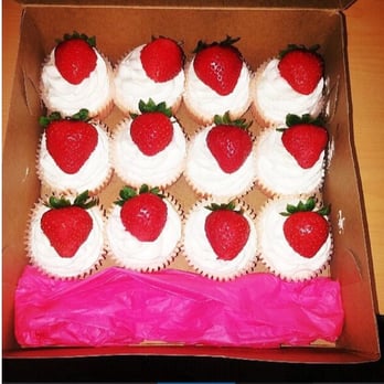 Cheesecake de Granger - Strawberry cheesecake!! So dang yummy! - Desserts Near Me Cheesecake de Granger - Strawberry cheesecake!! So dang yummy! - Desserts Near Me