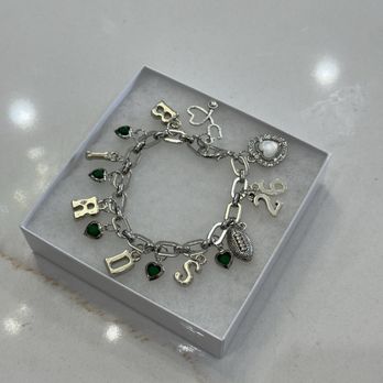 The Charm Bar - Eagles DIY Charm Bracelet - Jewelry Near Me - Philadelphia, Pennsylvania The Charm Bar - Eagles DIY Charm Bracelet - Jewelry Near Me - Philadelphia, Pennsylvania