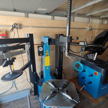 Double D's Mobile Tire Service - Touchless mounting, no scratching or damaging wheels - Tires Near Me