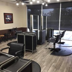 Salon 2000 - Main Floor