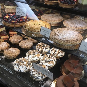 Carlino's Market - Grocery Near Me - Ardmore, Pennsylvania