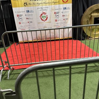 The Commerce Casino & Hotel - Red carpet - Casinos Near Me - Commerce, California The Commerce Casino & Hotel - Red carpet - Casinos Near Me - Commerce, California
