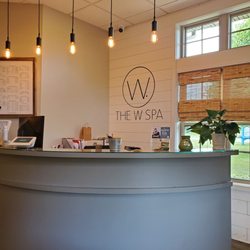 The W Spa - Receptionist desk
