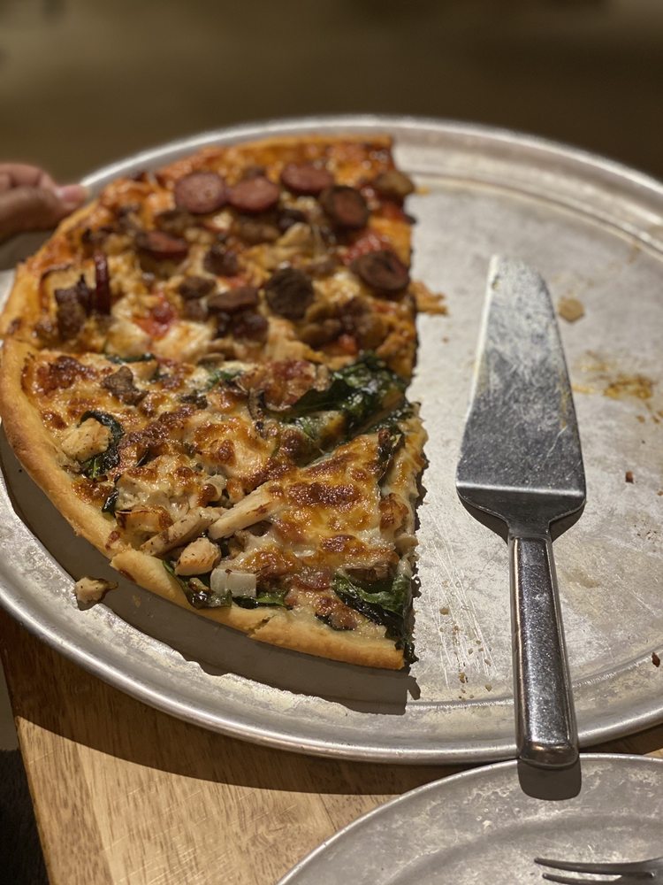 JO’S FAMOUS PIZZA Updated September 2024 122 Photos & 166 Reviews