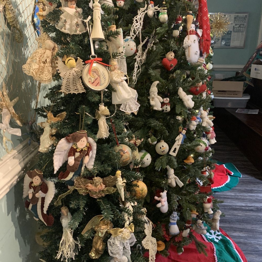 Nick's Spaghetti & Steak House - Nick's has different themed trees throughout the restaurant and it's a really sweet holiday touch!!! - Italian Near Me - Shacklefords, Virginia Nick's Spaghetti & Steak House - Nick's has different themed trees throughout the restaurant and it's a really sweet holiday touch!!! - Italian Near Me - Shacklefords, Virginia