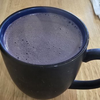 Shaka Shack - Ube latte - Hawaiian Near Me - Alameda, California Shaka Shack - Ube latte - Hawaiian Near Me - Alameda, California