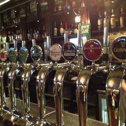O'Reillys Pub - Lots on tap