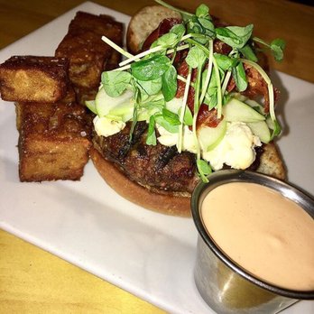 Venture Kitchen And Bar - Wednesday is burger night! Honey aioli, green apples, sprouts and bacon - Pizza Near Me - Hampton, Virginia
