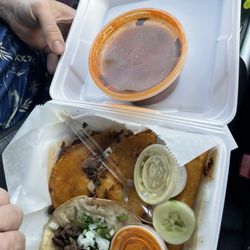 Taqueria Indígena - Quedabirria and asada taco