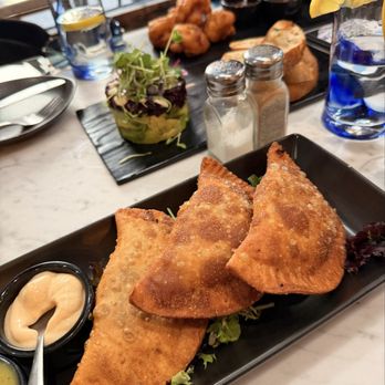 Gaia & Loki - Empanada Platter - Plant base meat - Vegan Near Me - Jersey City, New Jersey Gaia & Loki - Empanada Platter - Plant base meat - Vegan Near Me - Jersey City, New Jersey
