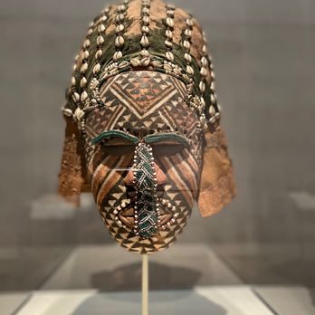Kimbell Art Museum - African Mask - Art Museums Near Me - Fort Worth, Texas
