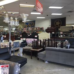 DFW THRIFT STORE