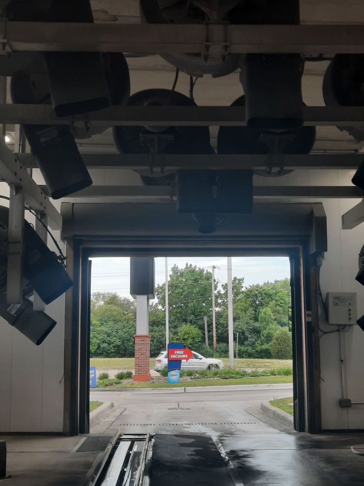 FULLERS CAR WASH Updated October 2024 1804 N Larkin Ave, Crest Hill