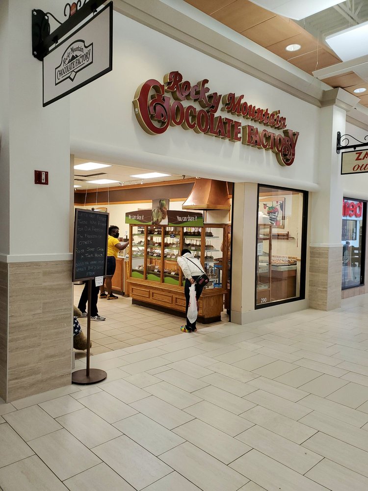 ROCKY MOUNTAIN CHOCOLATE FACTORY Updated May 2024 26 Photos & 13