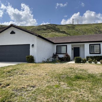 Premium Painting - We chose pure white by sherwin Williams as main color and tricorn black for trim and peppercorn for garage door and front door! - Painters Near Me - Rialto, California