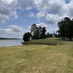 Arrowhead Pointe Golf Club