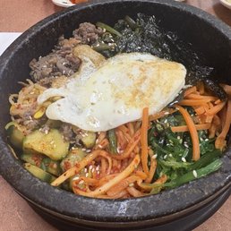 Dolsot bibimbap Dolsot bibimbap