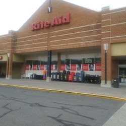 Rite Aid - Some nice outdoor furniture out front.