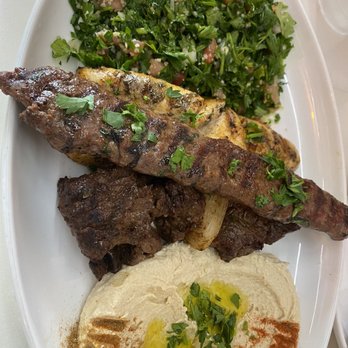 El Arabito Grill - a plate of food - Venezuelan Near Me - Doral, Florida El Arabito Grill - a plate of food - Venezuelan Near Me - Doral, Florida