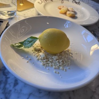 La Belle Helene - Le citron desert - French Near Me - Charlotte, North Carolina