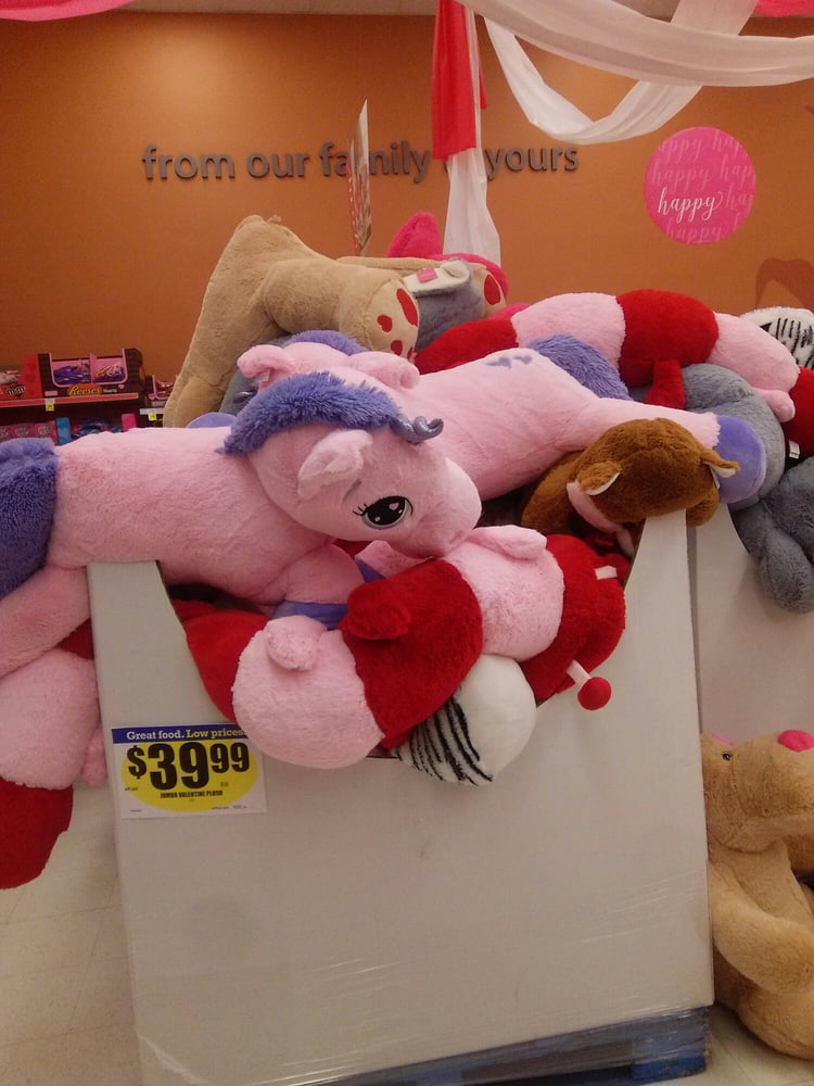 BAKER’S SUPERMARKETS Updated June 2024 5555 N 90th St, Omaha