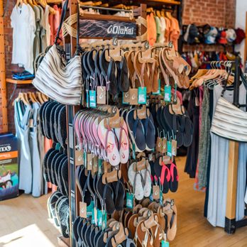 Nature's Closet - Sports Wear Near Me - Williamstown, Massachusetts