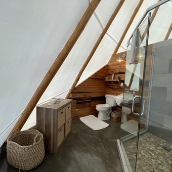 Sandy River Outdoor Adventures - Shining star tipi - full bathroom 3/10/22 - Ziplining Near Me - Rice, Virginia Sandy River Outdoor Adventures - Shining star tipi - full bathroom 3/10/22 - Ziplining Near Me - Rice, Virginia