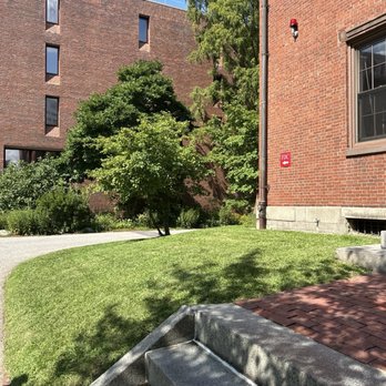 Harvard Divinity School - Colleges & Universities Near Me - Cambridge, Massachusetts