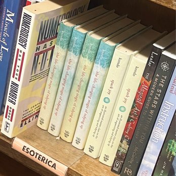 Brookline Booksmith - I just though this was a funny little find in the used book cellar - looks like quite a few people have been learning to tidy up! - Bookstores Near Me - Brookline, Massachusetts