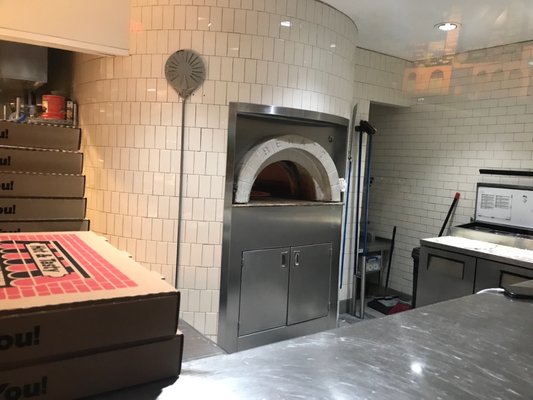 MTH Pizza by null