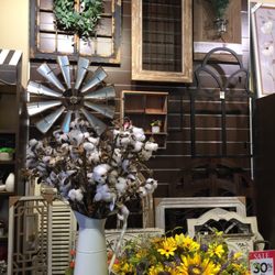 Kirkland's - Nice wall decor