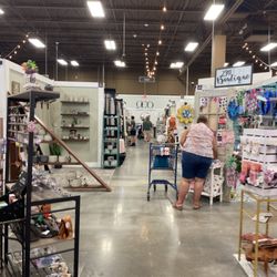 Painted Tree Boutique
