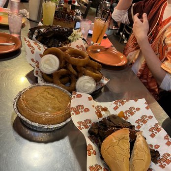 Phil's BBQ - Barbeque Near Me - San Diego, California Phil's BBQ - Barbeque Near Me - San Diego, California