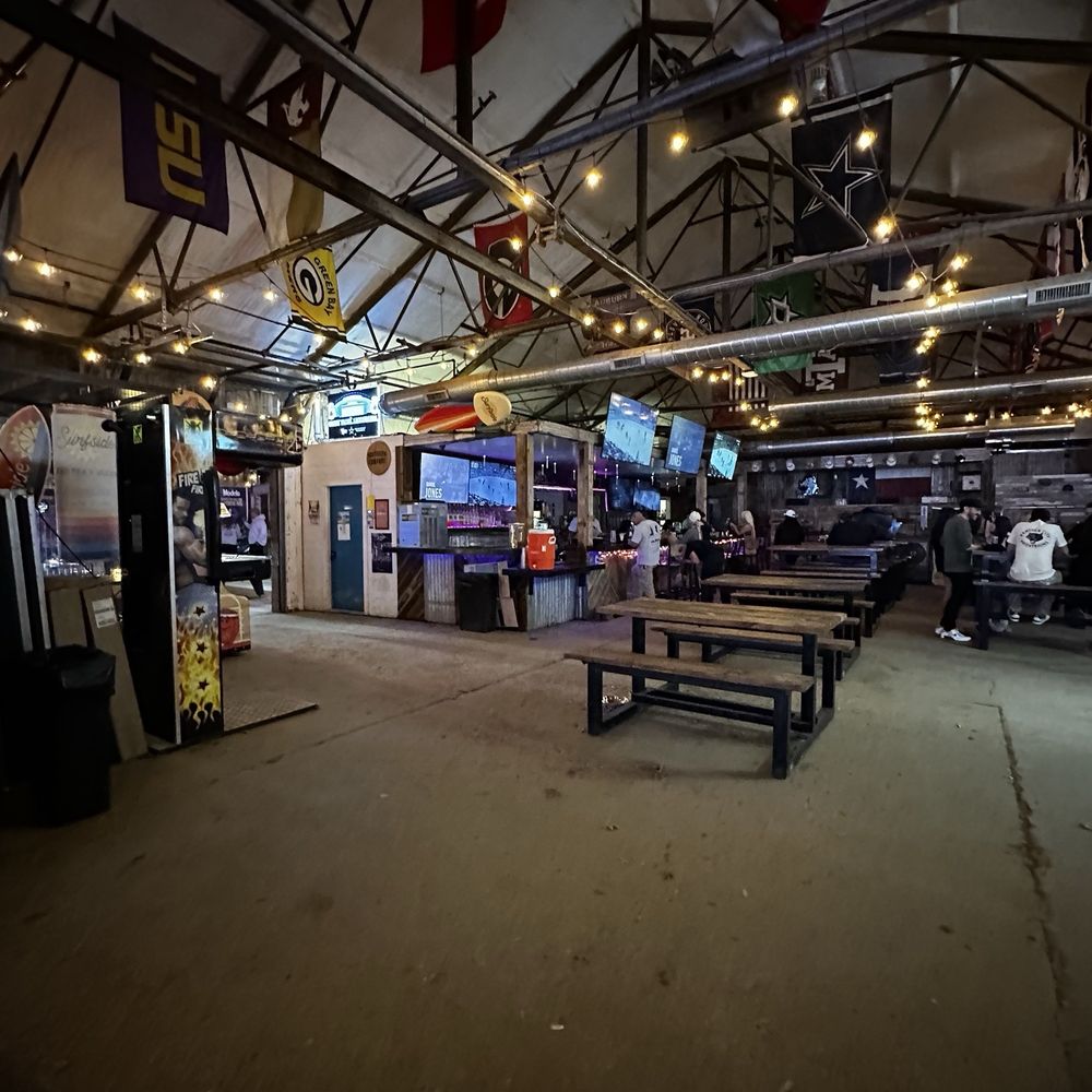 Rusty Nickel IceHouse - Bars Near Me - Fort Worth, Texas