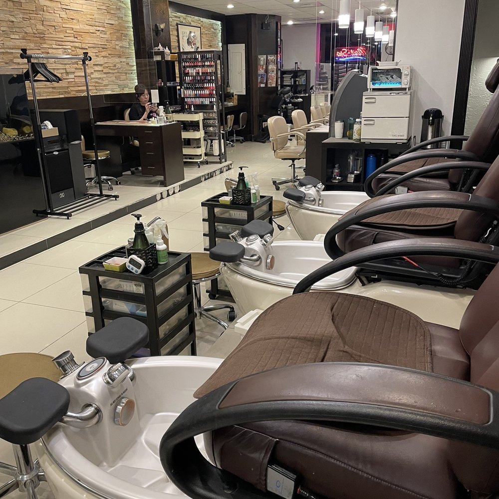 Wistaria Nail Spa - Inside - Nail Salons Near Me - New York, New York Wistaria Nail Spa - Inside - Nail Salons Near Me - New York, New York