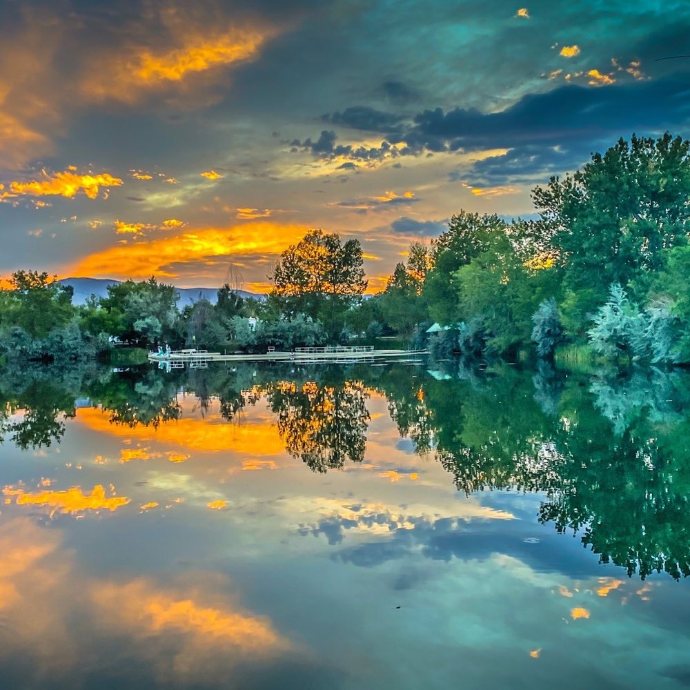 Koa Lakeside - Lake with Beautiful Sunset - RV Parks Near Me - Fort Collins, Colorado Koa Lakeside - Lake with Beautiful Sunset - RV Parks Near Me - Fort Collins, Colorado