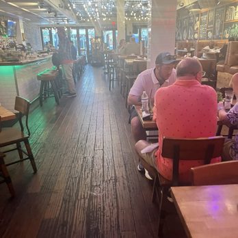 Batch Local Kitchen - Interior - Cocktail Bars Near Me - West Palm Beach, Florida