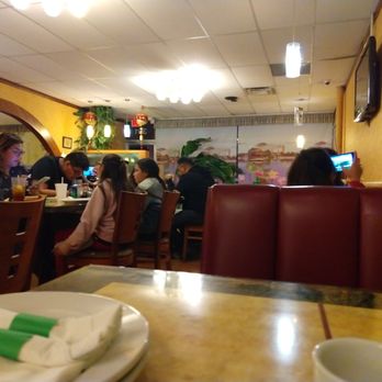 Red Lantern - Dining area - Chinese Near Me - El Paso, Texas