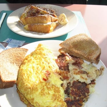 Kelly's Diner - Half order of french toast and a Western Omelet with potatoes and toast - Diners Near Me - Somerville, Massachusetts
