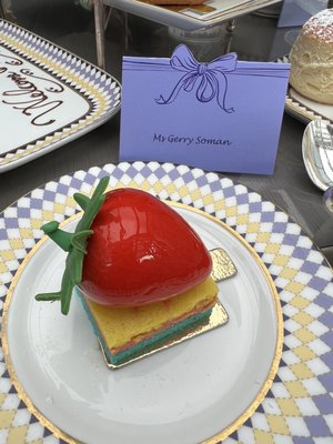Prêt-à-Portea: Afternoon Tea at The Berkeley by null