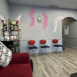 Beauty By Raj - Waiting area