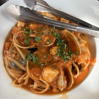 Caffe Sport - Pasta Tutto Mare - Italian Near Me - San Francisco, California Caffe Sport - Pasta Tutto Mare - Italian Near Me - San Francisco, California