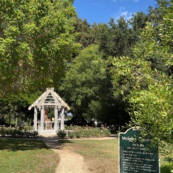 Wrigley Gardens - Back garden of the mansion - Botanical Gardens Near Me - Pasadena, California