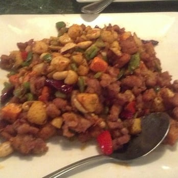 Evergreen Restaurant - 辣子鸡丁 (chopped spicy chicken with peppers) - Chinese Near Me - Ann Arbor, Michigan Evergreen Restaurant - 辣子鸡丁 (chopped spicy chicken with peppers) - Chinese Near Me - Ann Arbor, Michigan