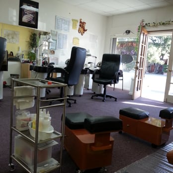 Alameda Nails - Inside salon - Nail Salons Near Me - Alameda, California