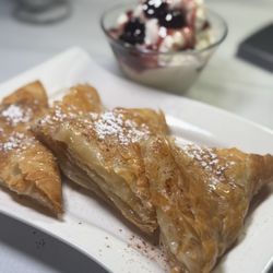 Anemos Greek Cuisine - Bougatsa