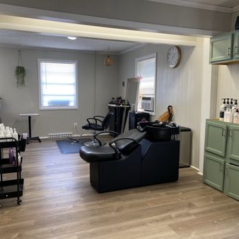 Kenneth Taylor & Co - Hair Salons Near Me - Archdale, North Carolina