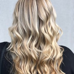 Backstreet Salon - Balayage by Juli Follow on IG @hairbyjulic