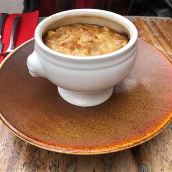Le Temps des Cerises - French Onion Soup - French Near Me - Paris, 75 Le Temps des Cerises - French Onion Soup - French Near Me - Paris, 75