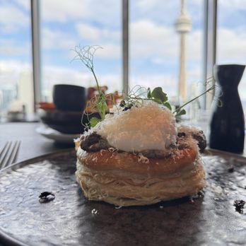 Aera - Mushroom vol a vent - Steakhouses Near Me - Toronto, Ontario